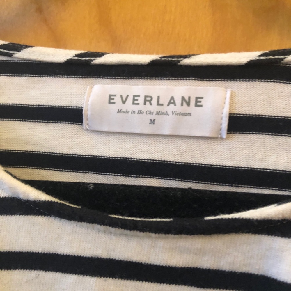 Everlane boat neck striped top black and white